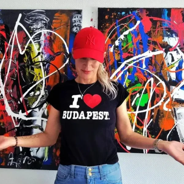 Moed, kleur en een beetje chaos: de kunst van Sára Pozsgai